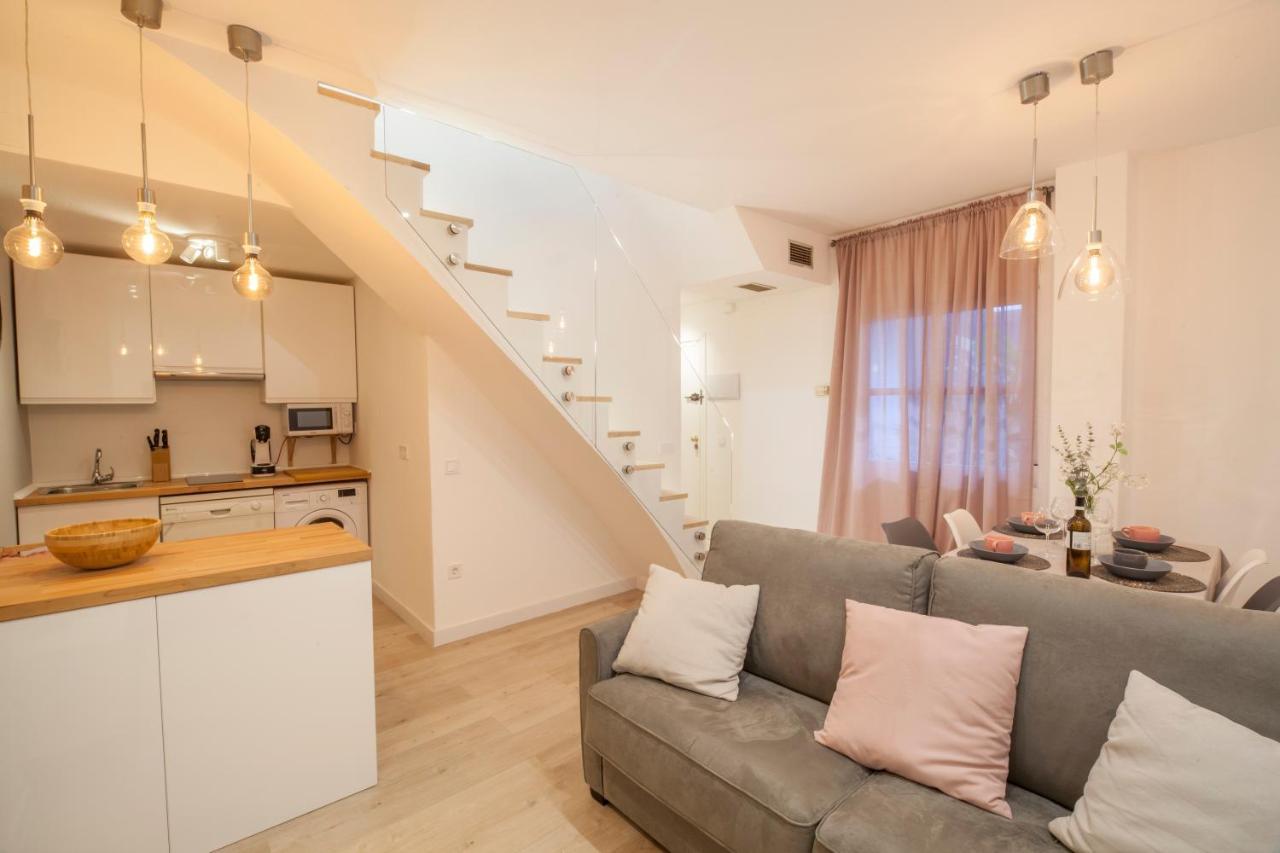 סביליה El Apartamento De Rosi מראה חיצוני תמונה